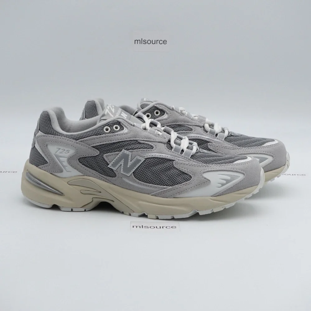 SLD NEW Size 9.5 Men's New Balance 725 V1 Sneakers ML725AA Light Grey/Grey/White